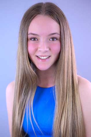 Maisie Beavers Actor Headsot 2025